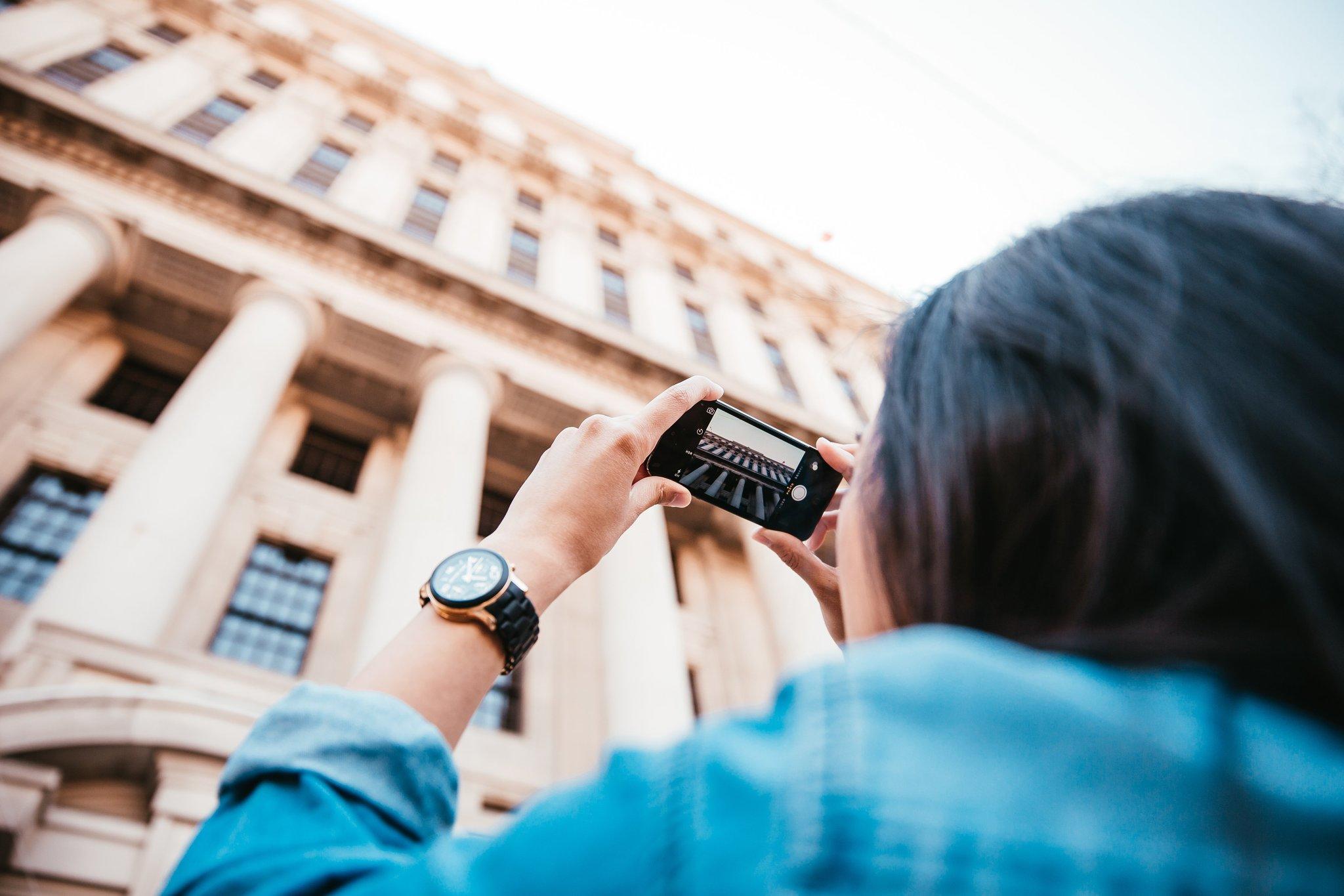 Los asiáticos son famosos en todo el mundo por su amor por la fotografía.