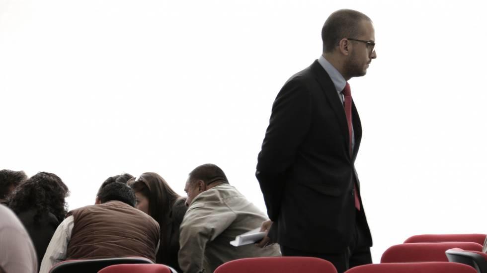 El latín debió de aparecer hacia el año 1000 a. C. en el centro de Italia.
