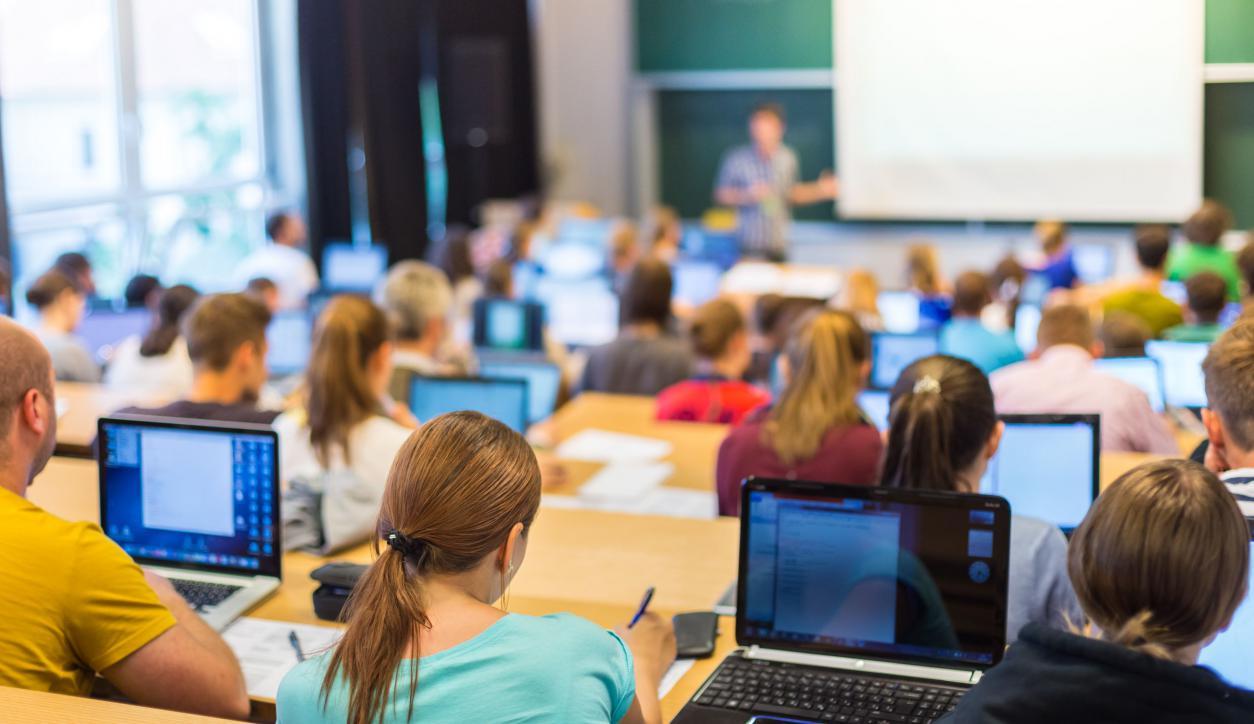 Formarse para ser profesor de español