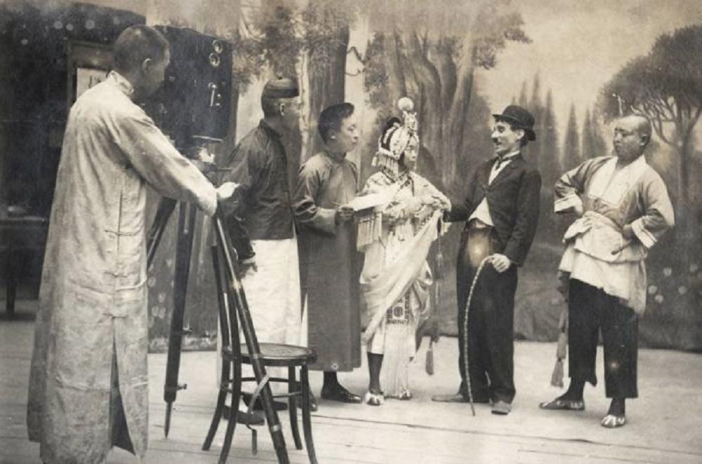 Charlie Chaplin en Shangai
