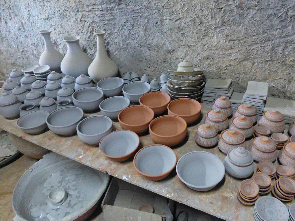 Profesor de pintura en una asociación