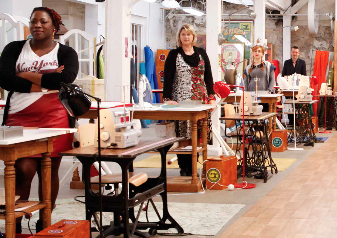 Clases con un taller privado de costura.