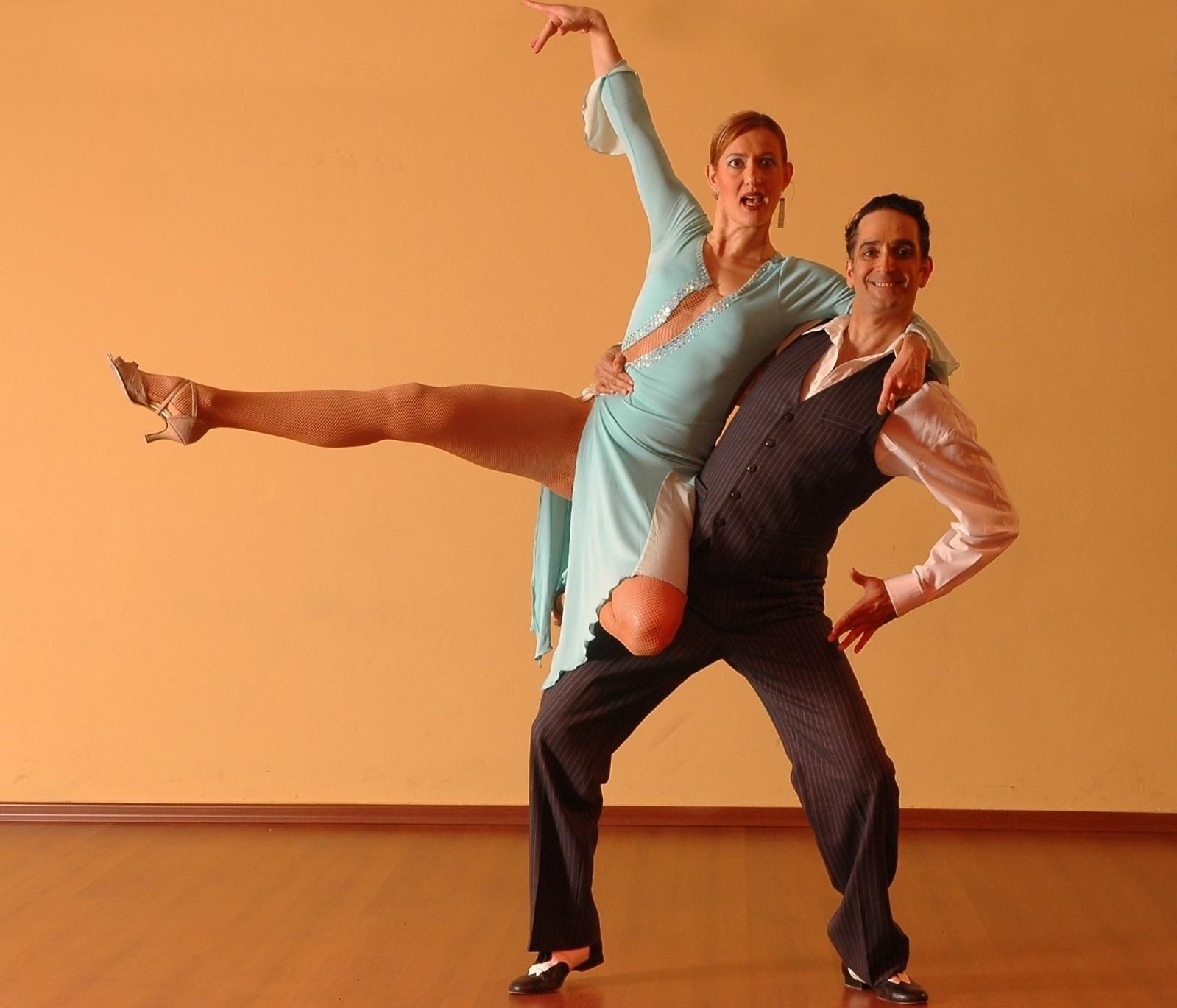 Bailes y pasos.