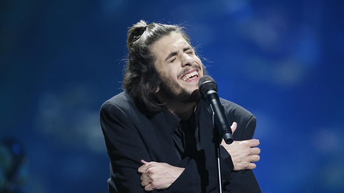 Salvador Sobral cantante portugues