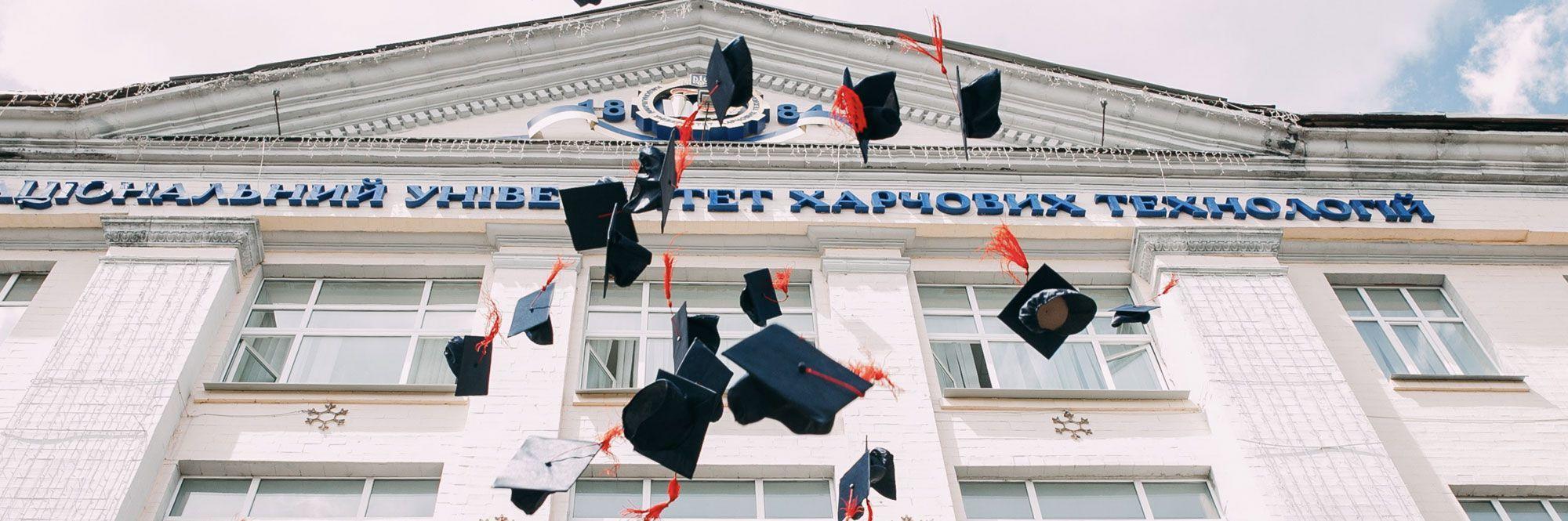 Diplomas y certificados para enseñar español.