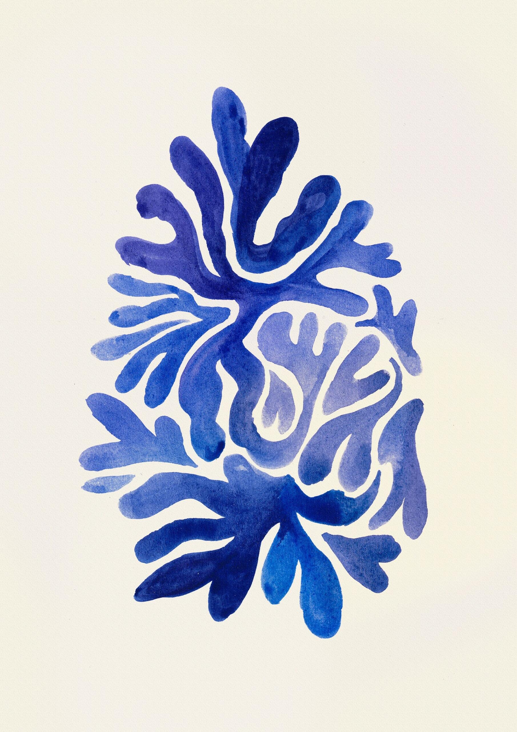 Una acuarela de formas abstractas azules que recuerdan al cerebro sobre un fondo blanco. El diseño dinámico evoca una sensación de calma y naturalidad.