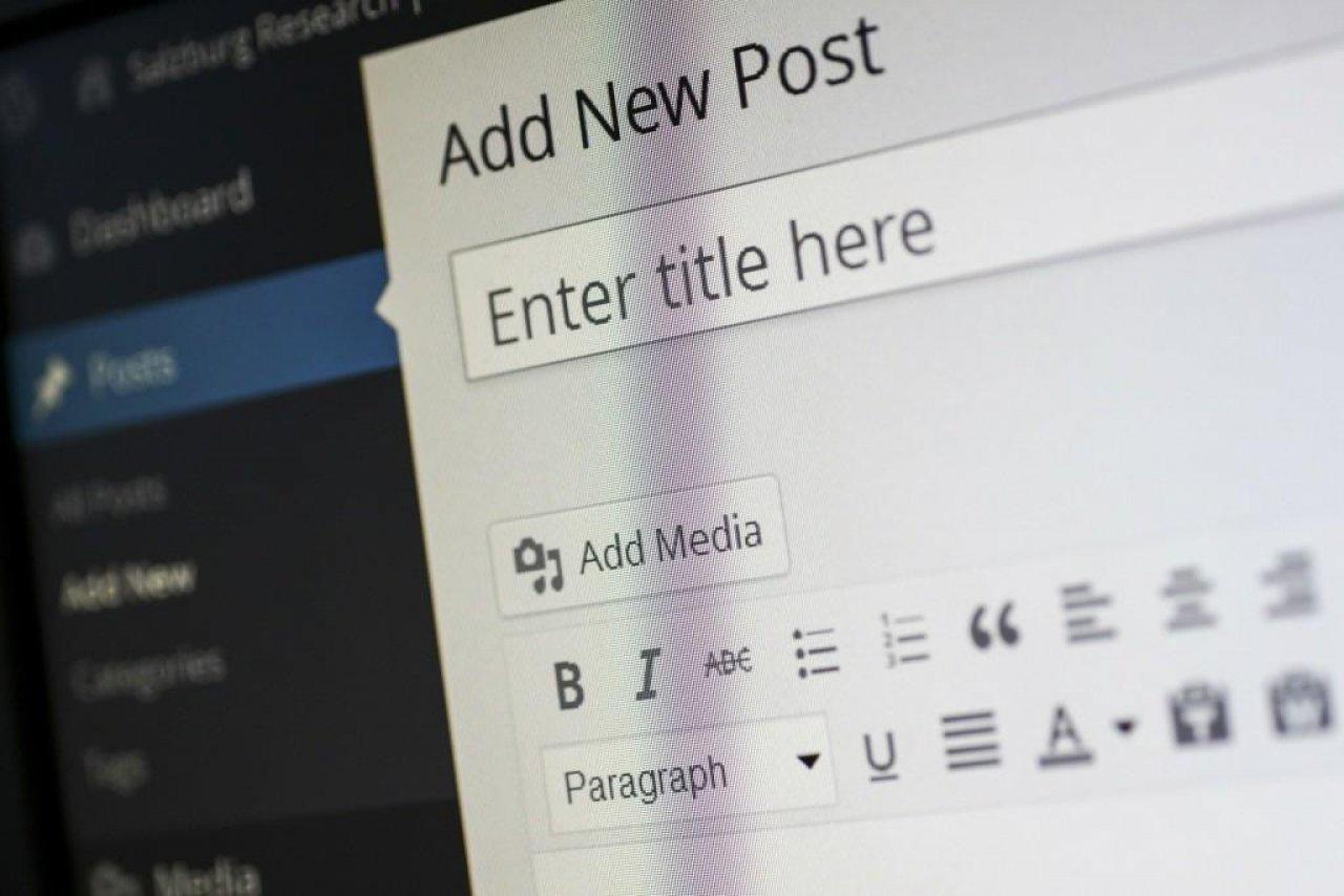 Pasar a la última versión de WordPress y PHP
