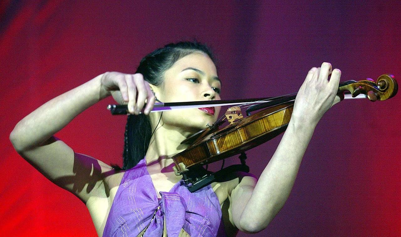 ¿Cómo se toca el violín en Asia?
