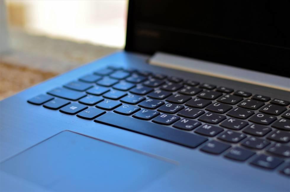 vista de teclado de laptop