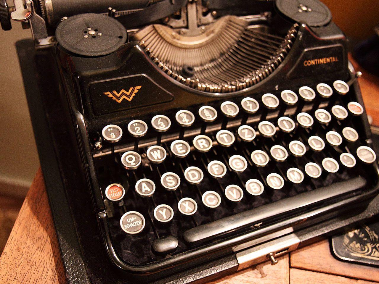 foto de maquina de escribir