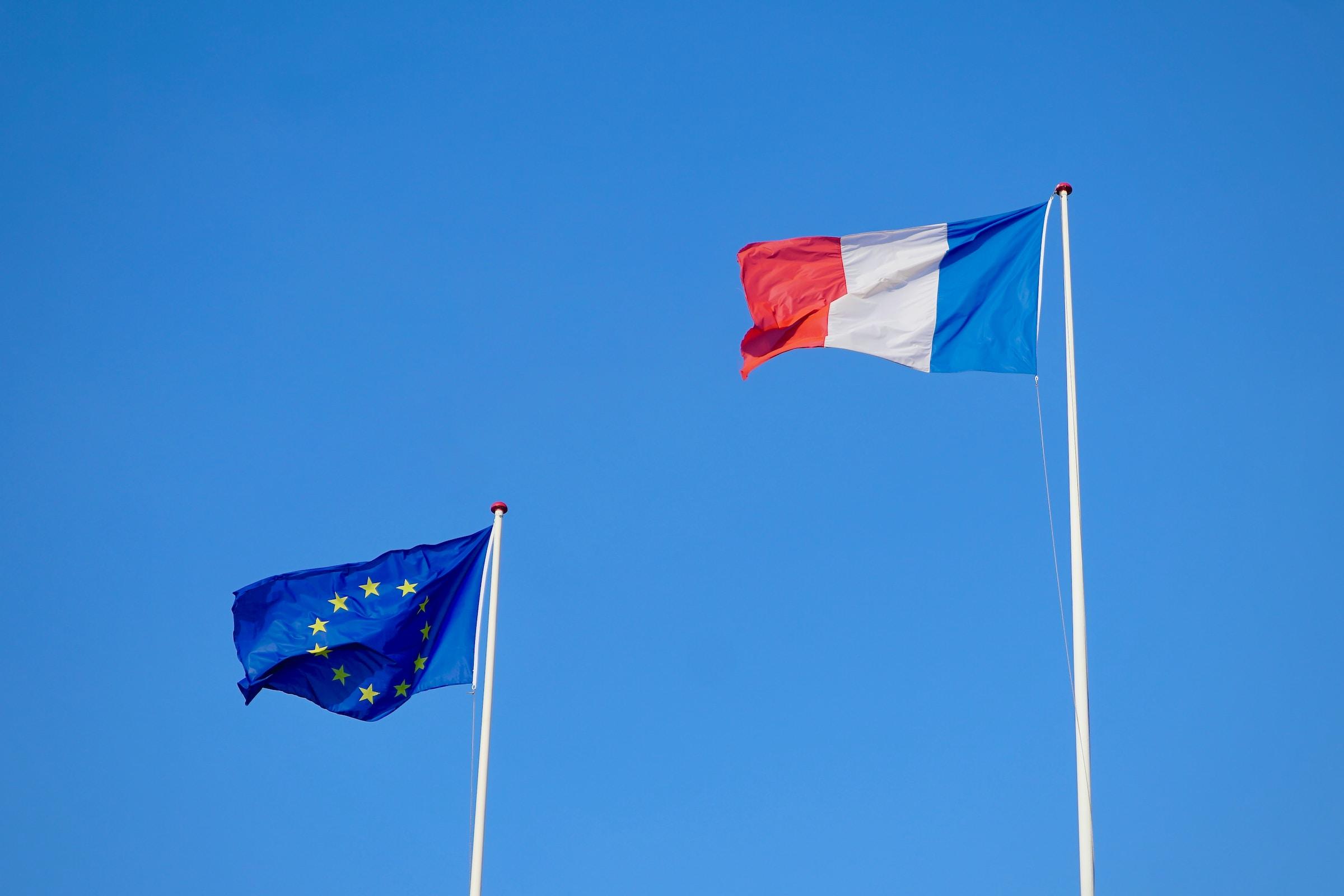 Bandera de Francia y de la UE