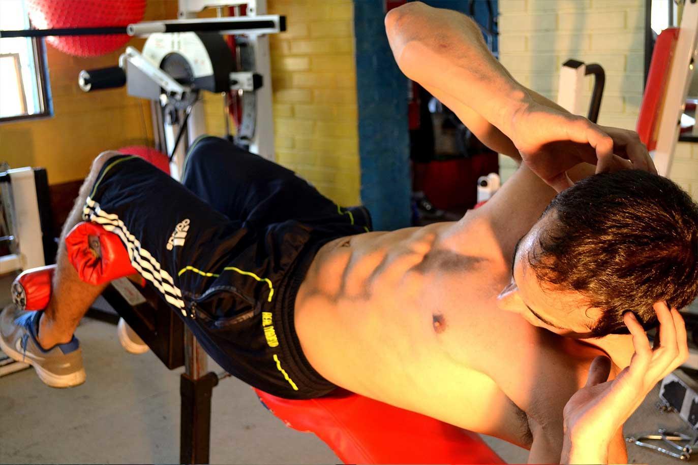 Ejercicios abdominales para una barriga plana.