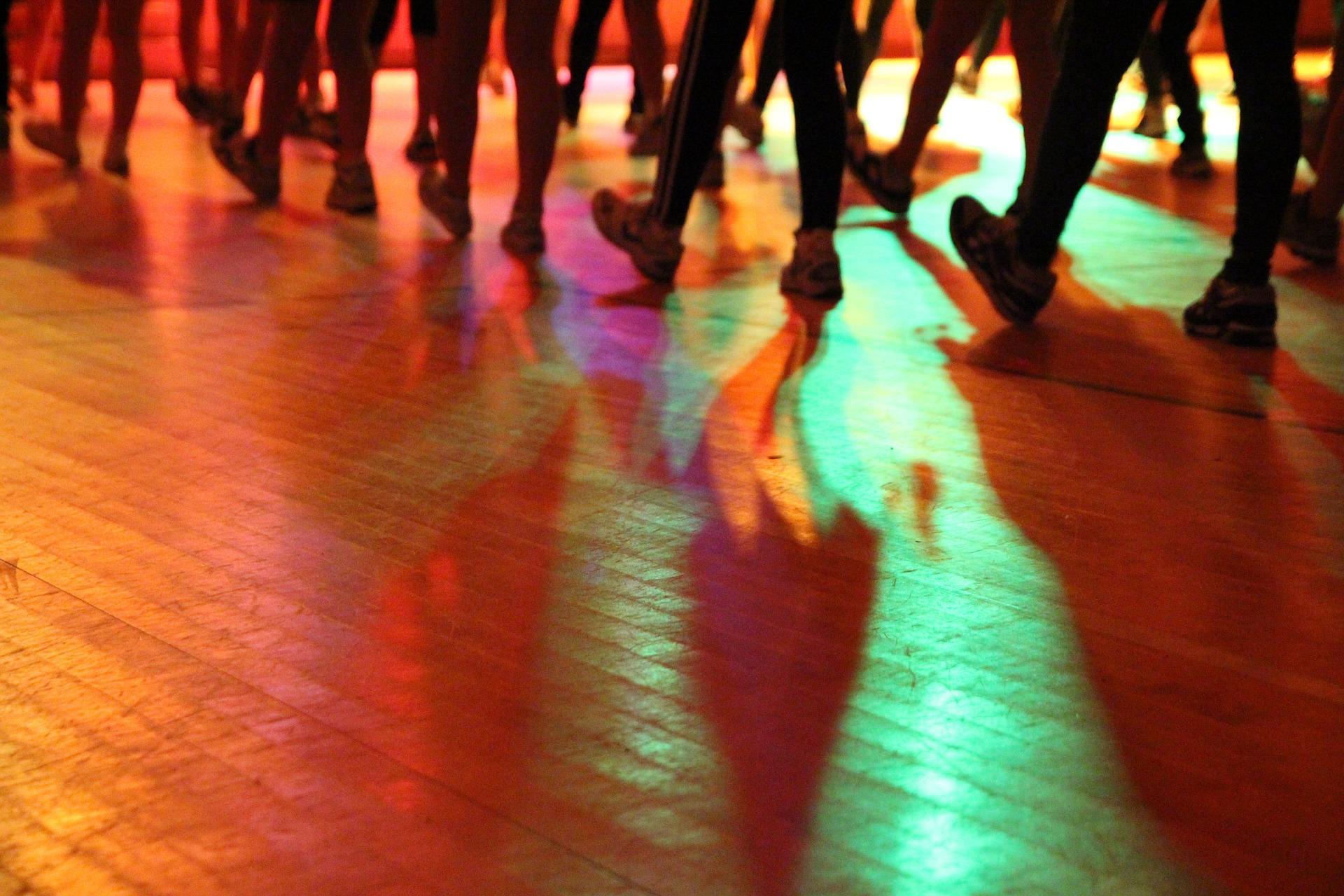 Realizar bailes con coreografías más complejas.