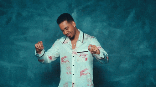 Gif de Romeo Santos.