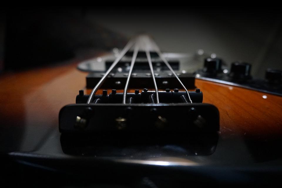 Conceptos básicos del bajo.
