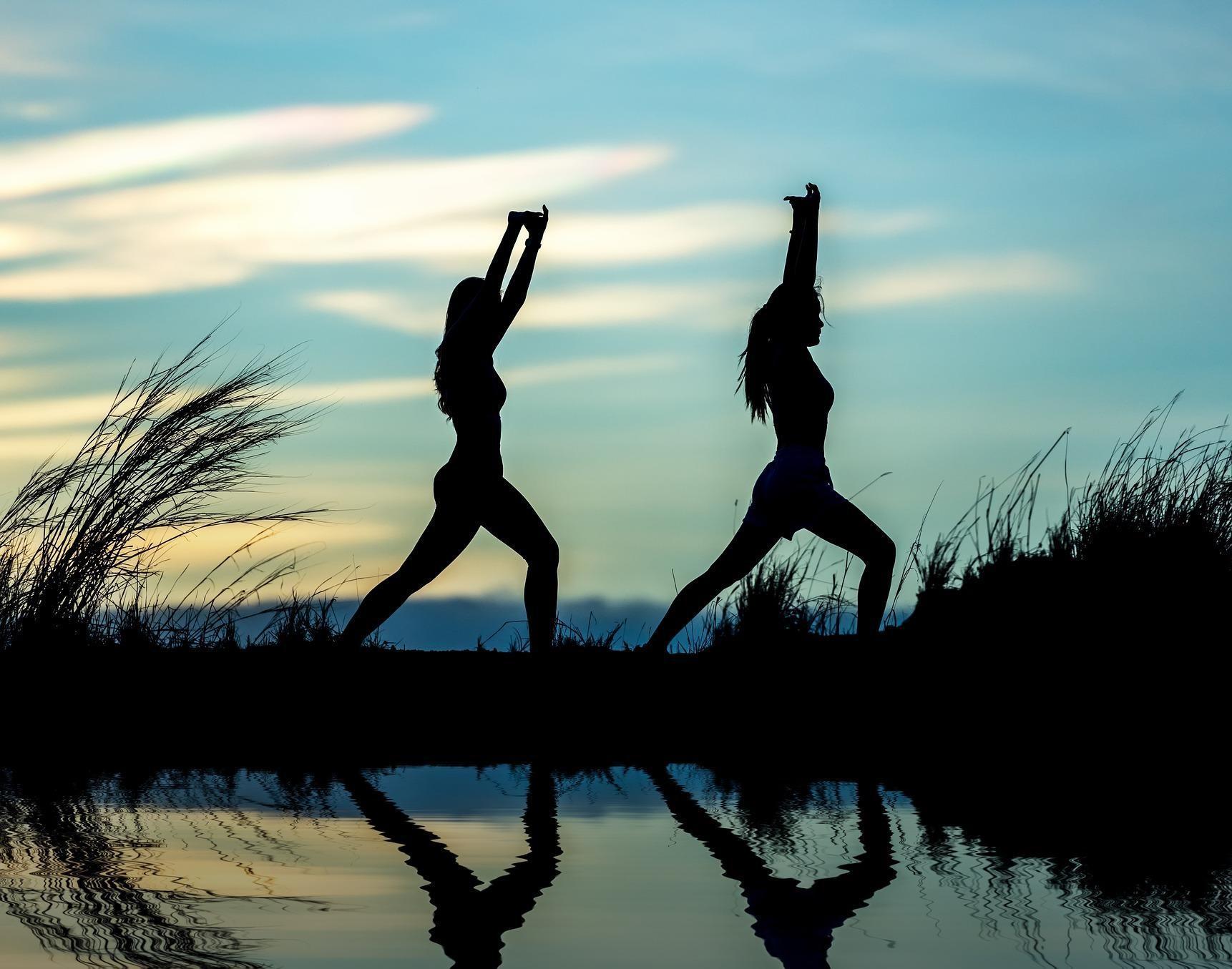 El cuerpo en el yoga familiar