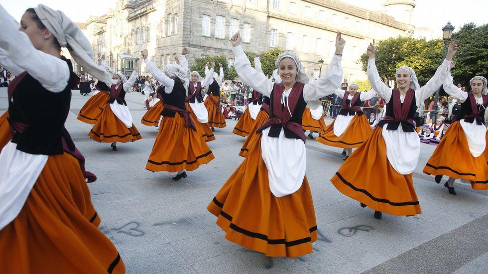 Aprender baile gallego.