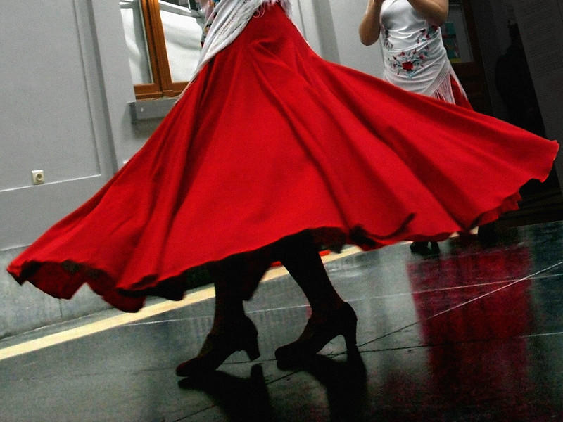 Un buen profesor de baile flamenco.