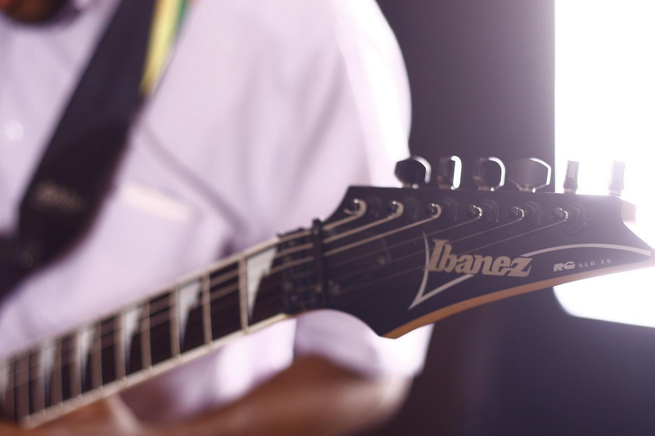 Estilos musicales y guitarras Ibanez