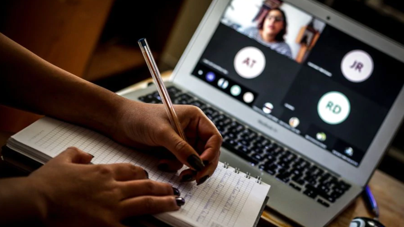 clases particulares de economia