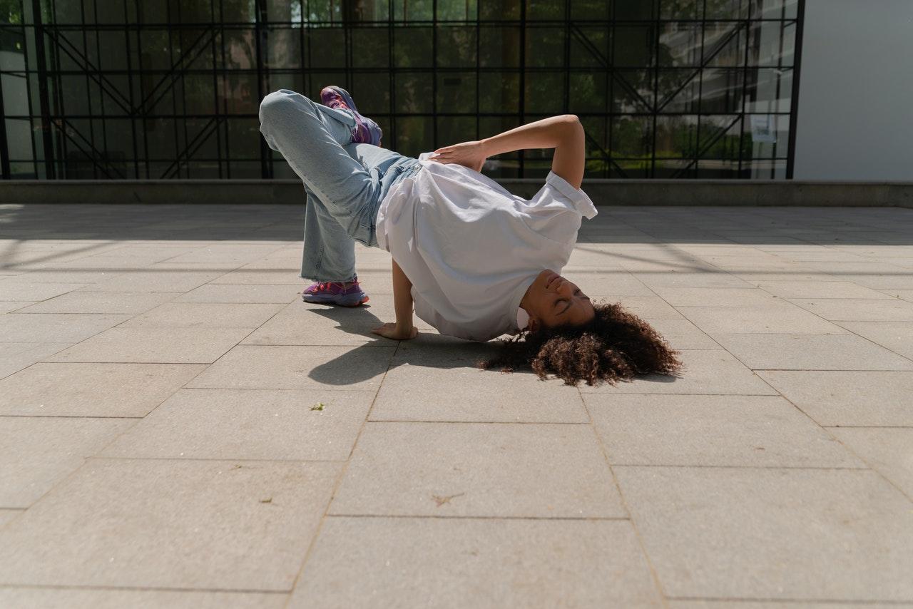 Aprender a bailar break dance
