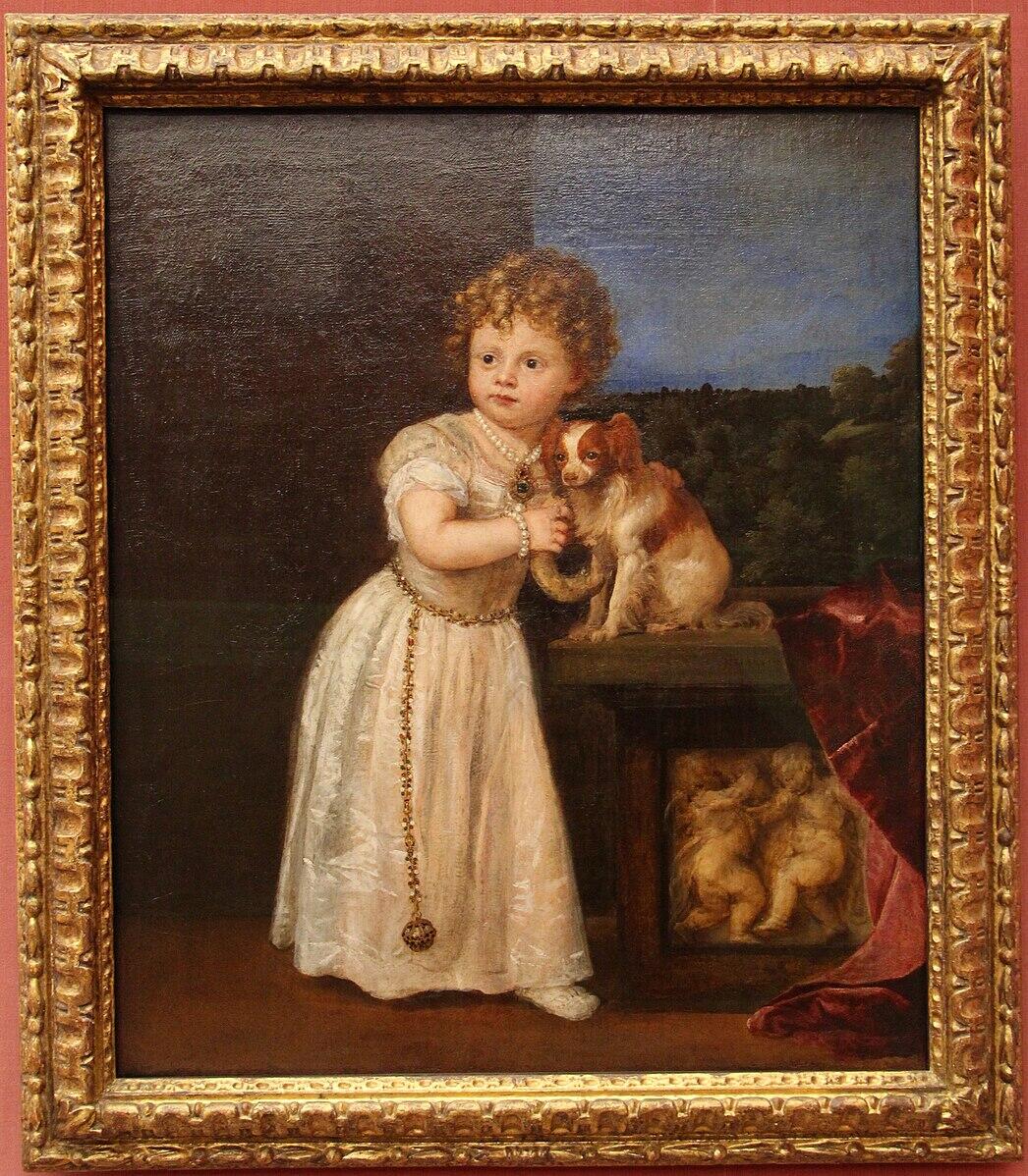 niña vestida con un delicado vestido claro, adornada con joyas, junto a un pequeño perro. postura propia de los retratos infantiles aristocráticos