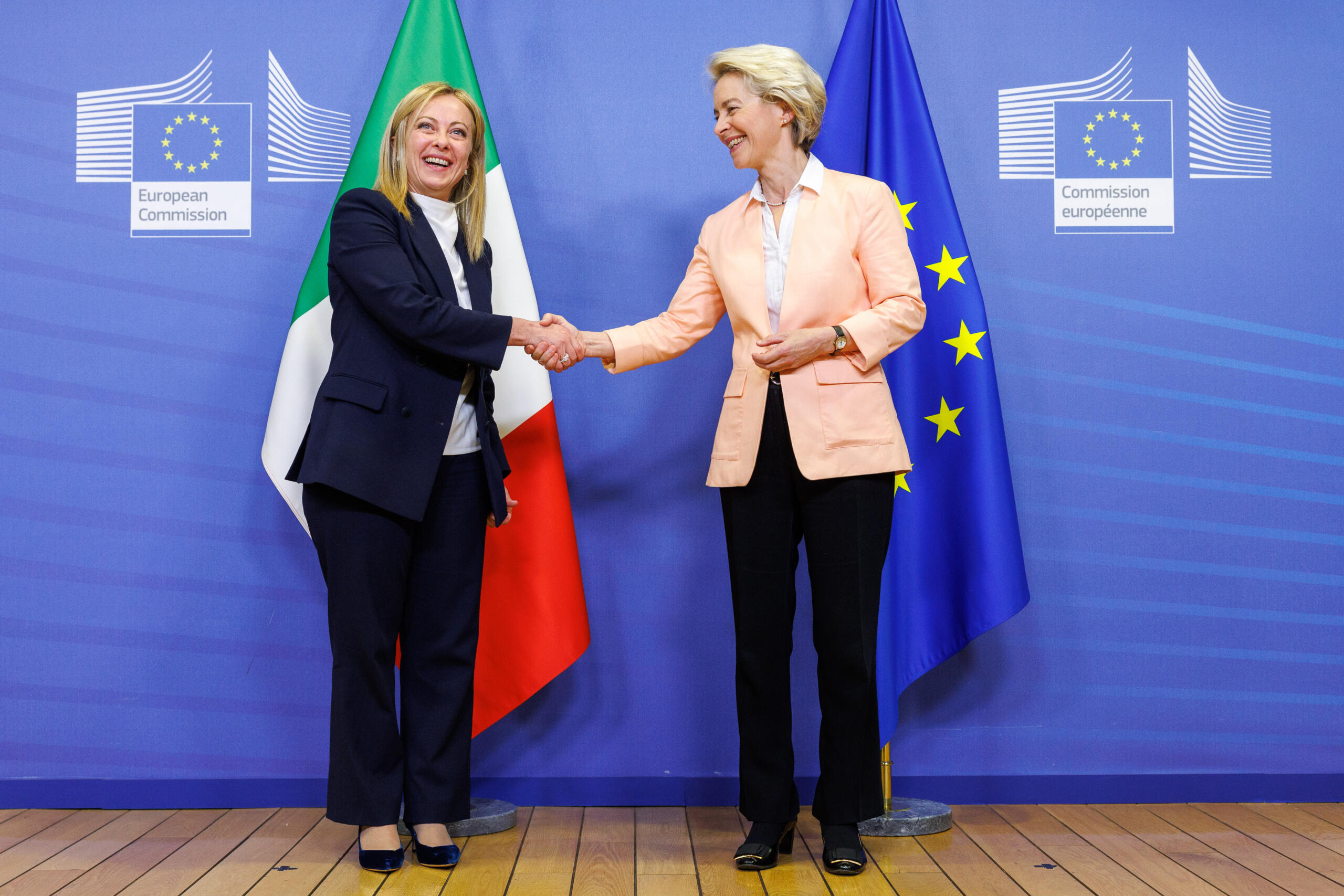 Giorgia Meloni y Ursula Von der Leyen.