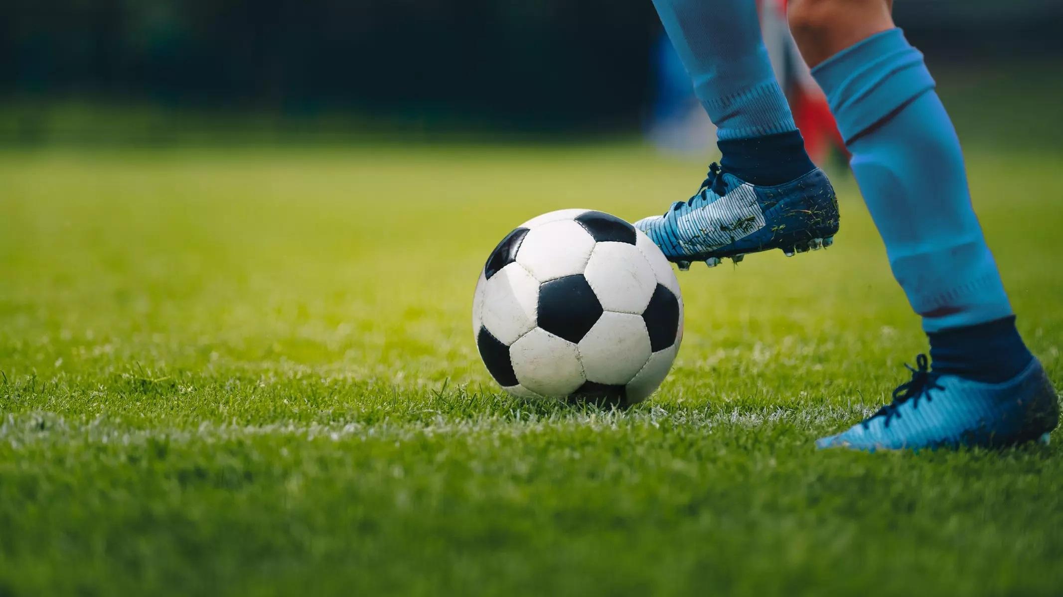 ejemplos escuelas de futbol españolas