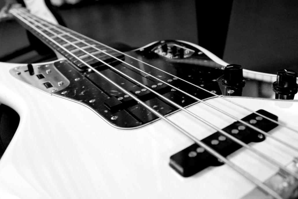 encontrar clases de bajo valencia