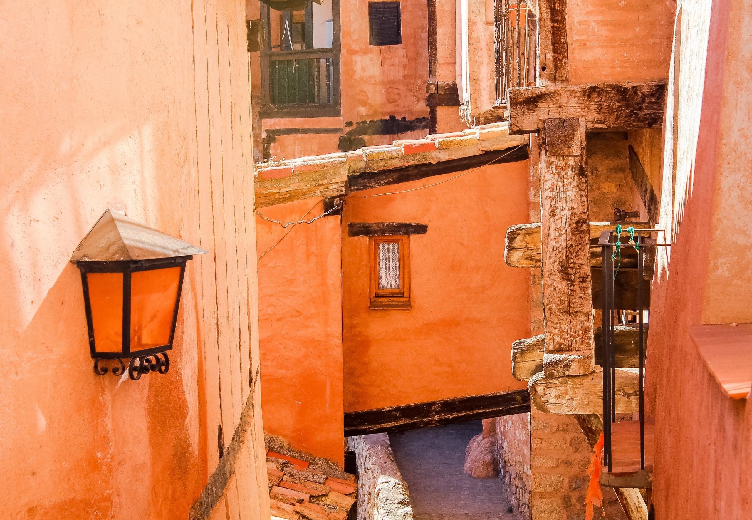 pueblo rosa albarracin