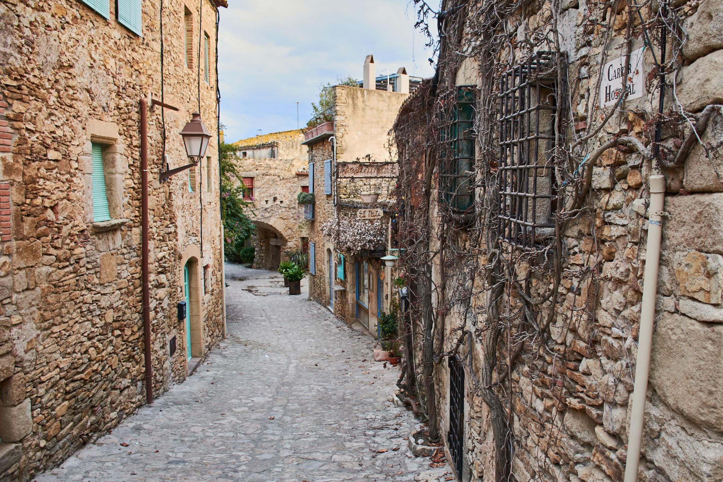 Peratallada costa brava