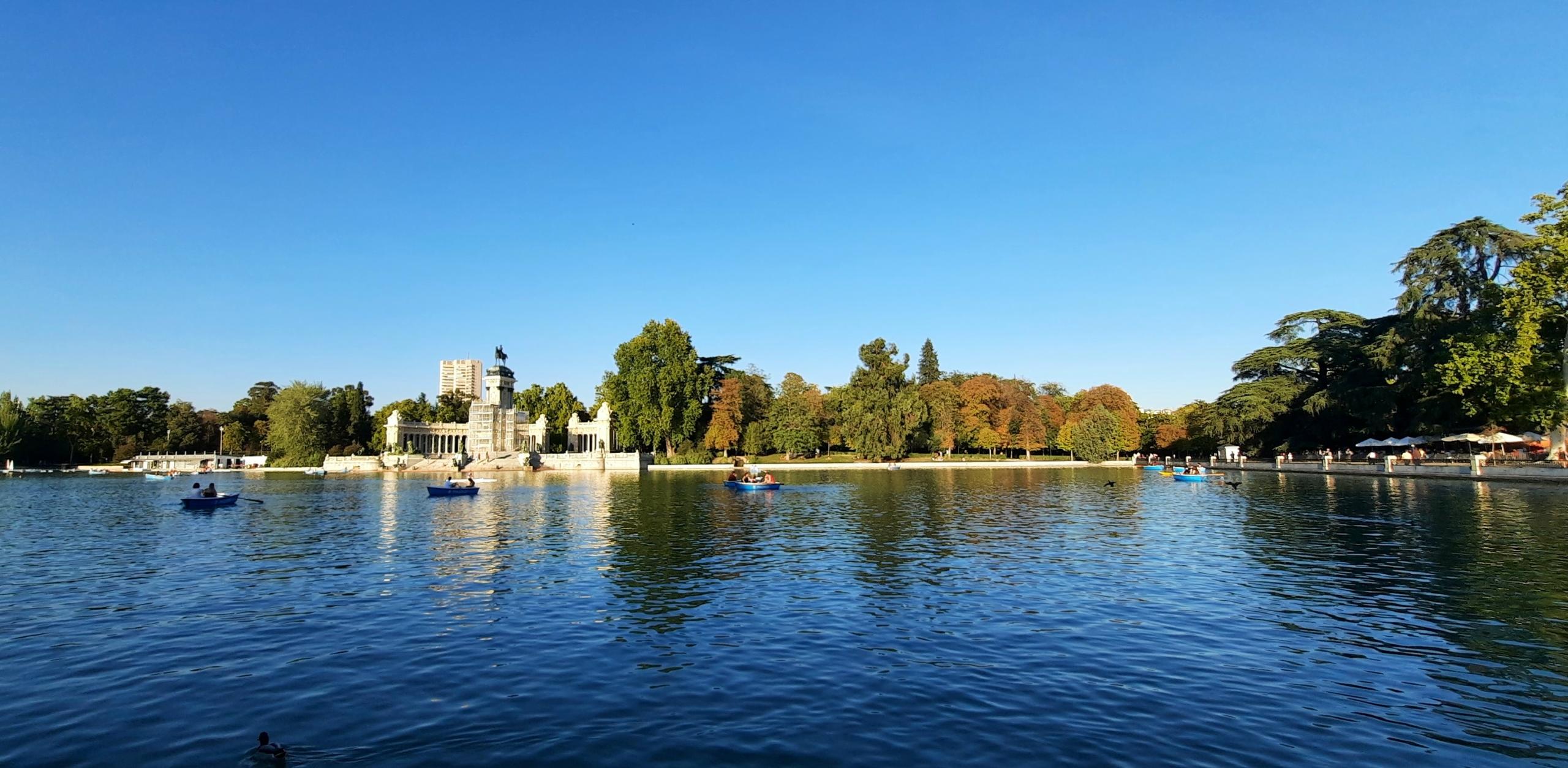 el parque del retiro madrid