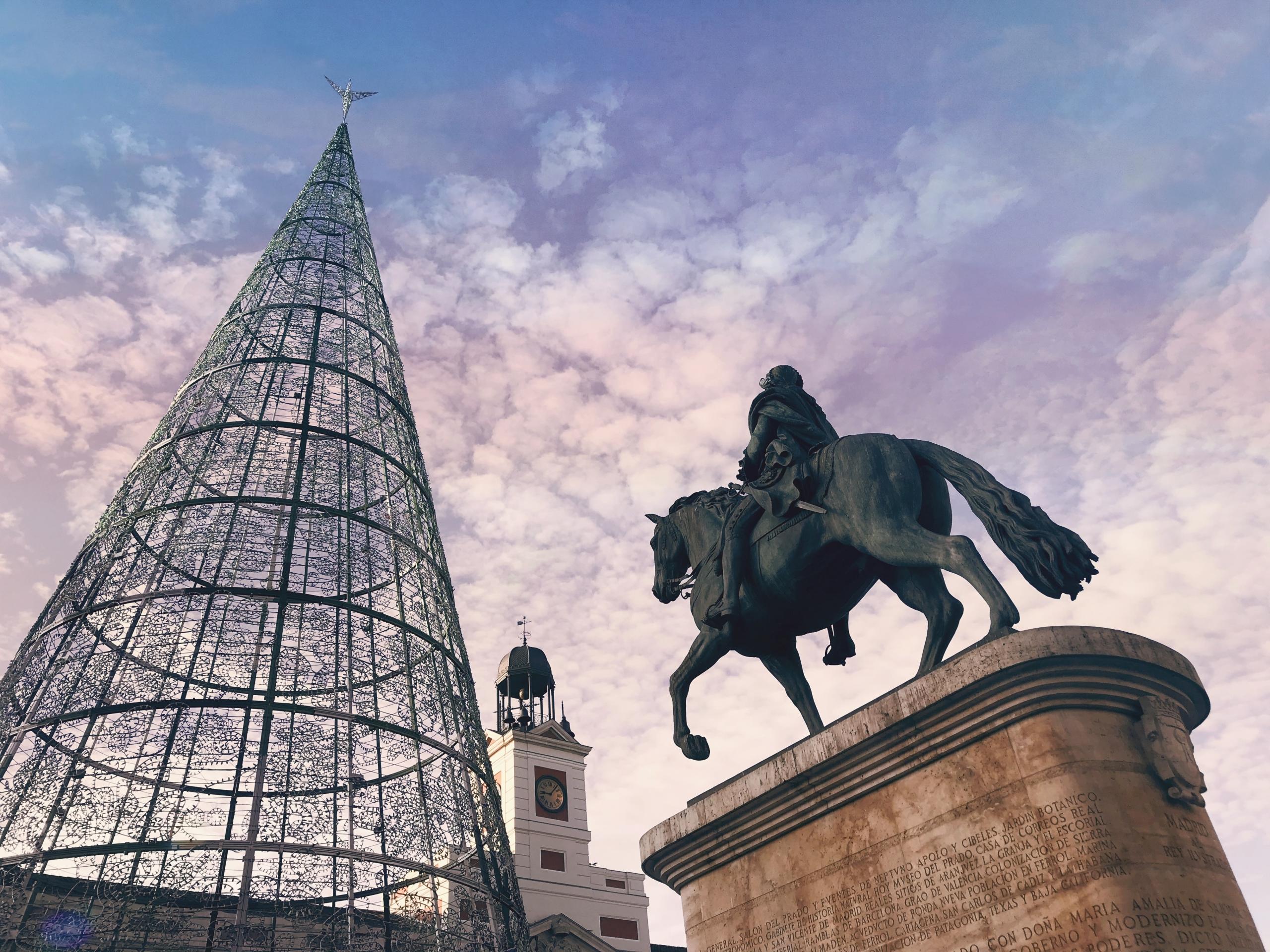 puerta del sol madrid navidad