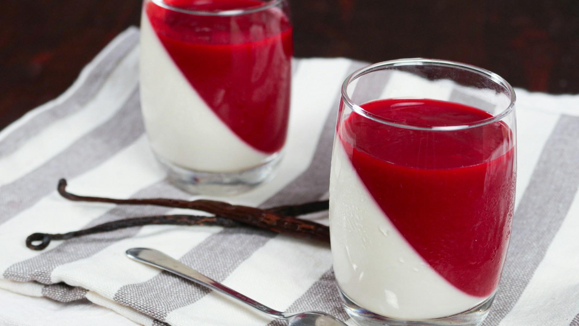 panna cotta de frambuesa