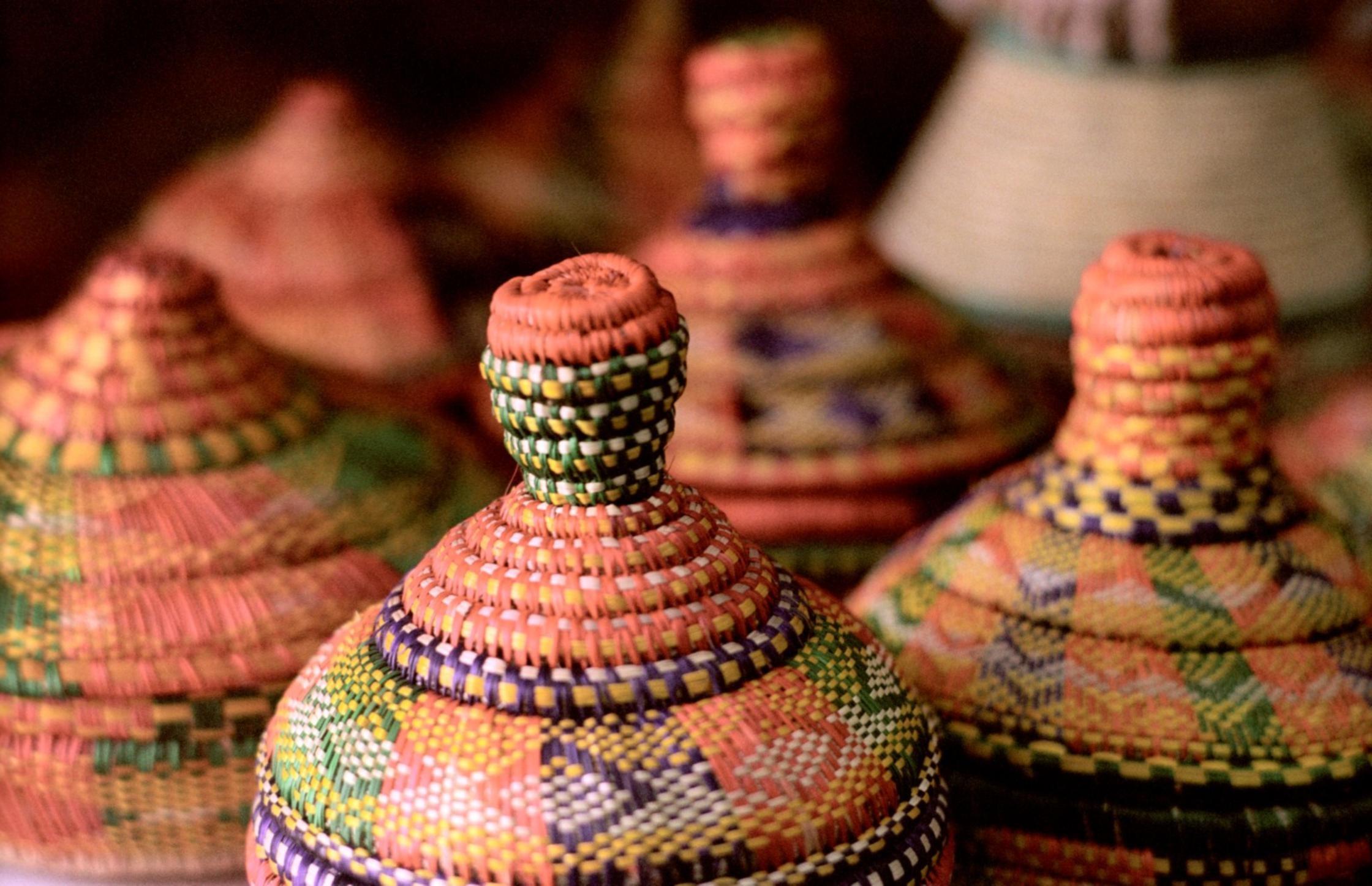 Características y artistas de la cerámica africana
