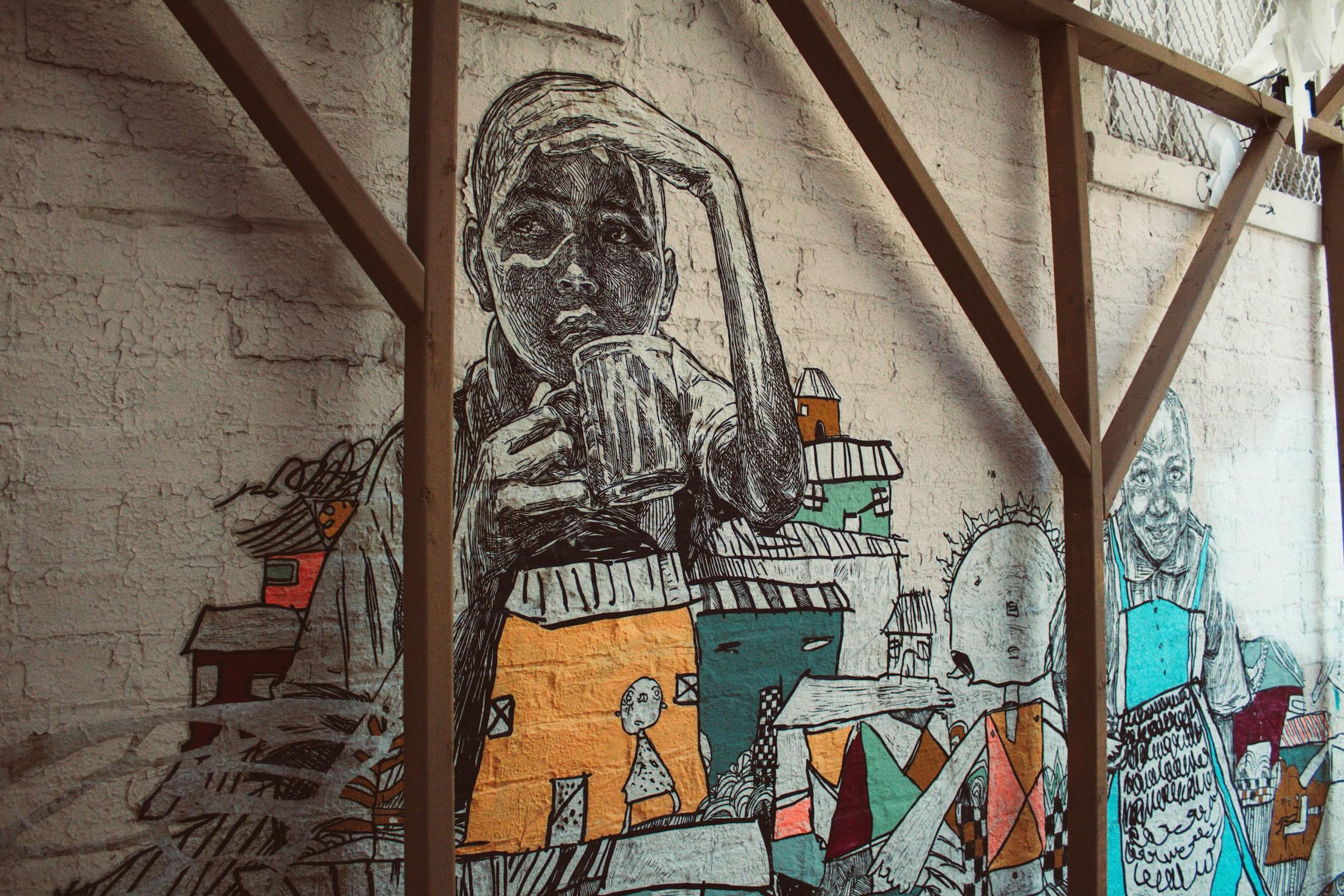 un mural de Swoon en Cincinnati 