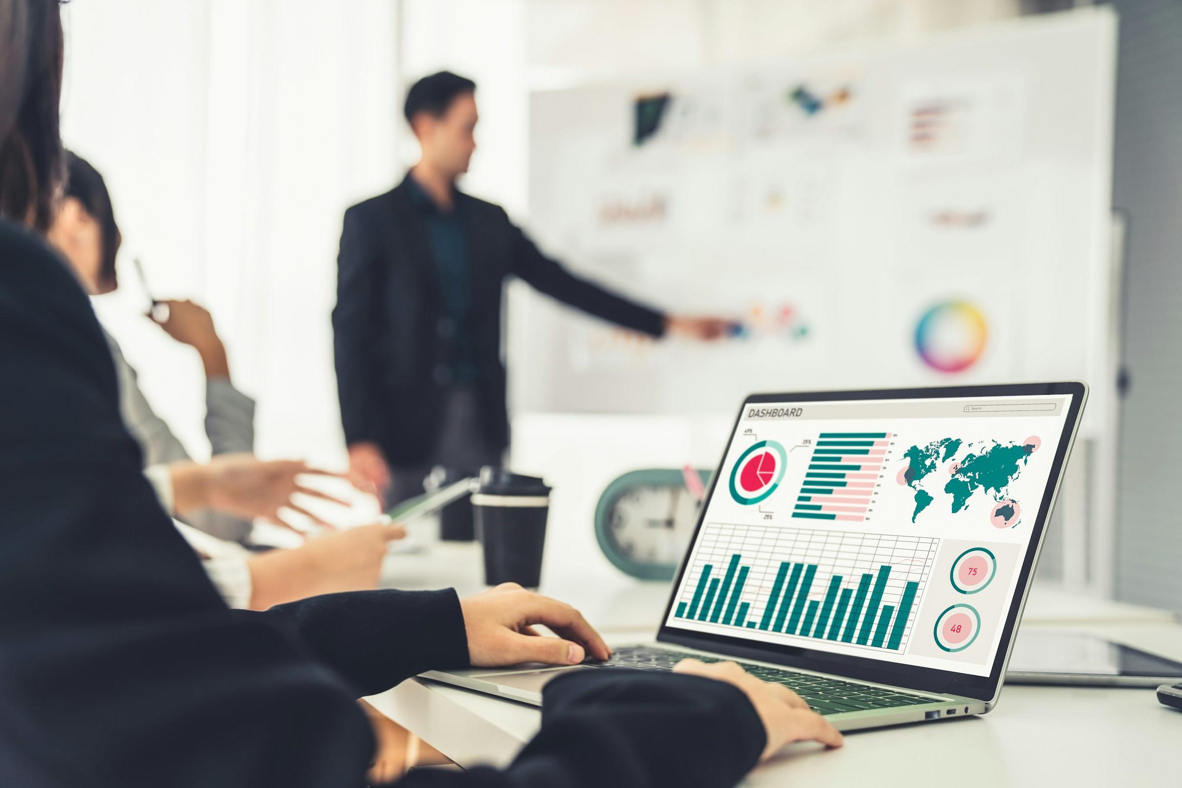 reunion con documento base de datos