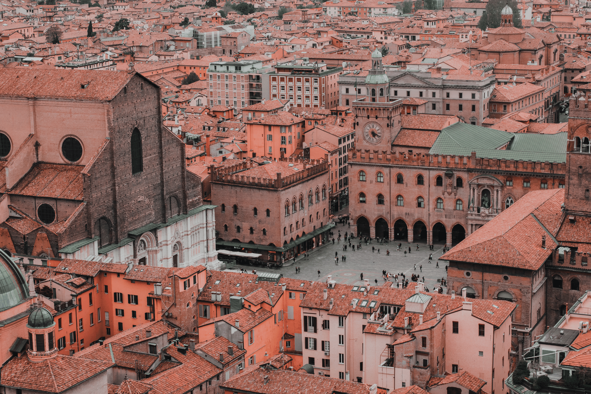 Centro de Bolonia desde el cielo