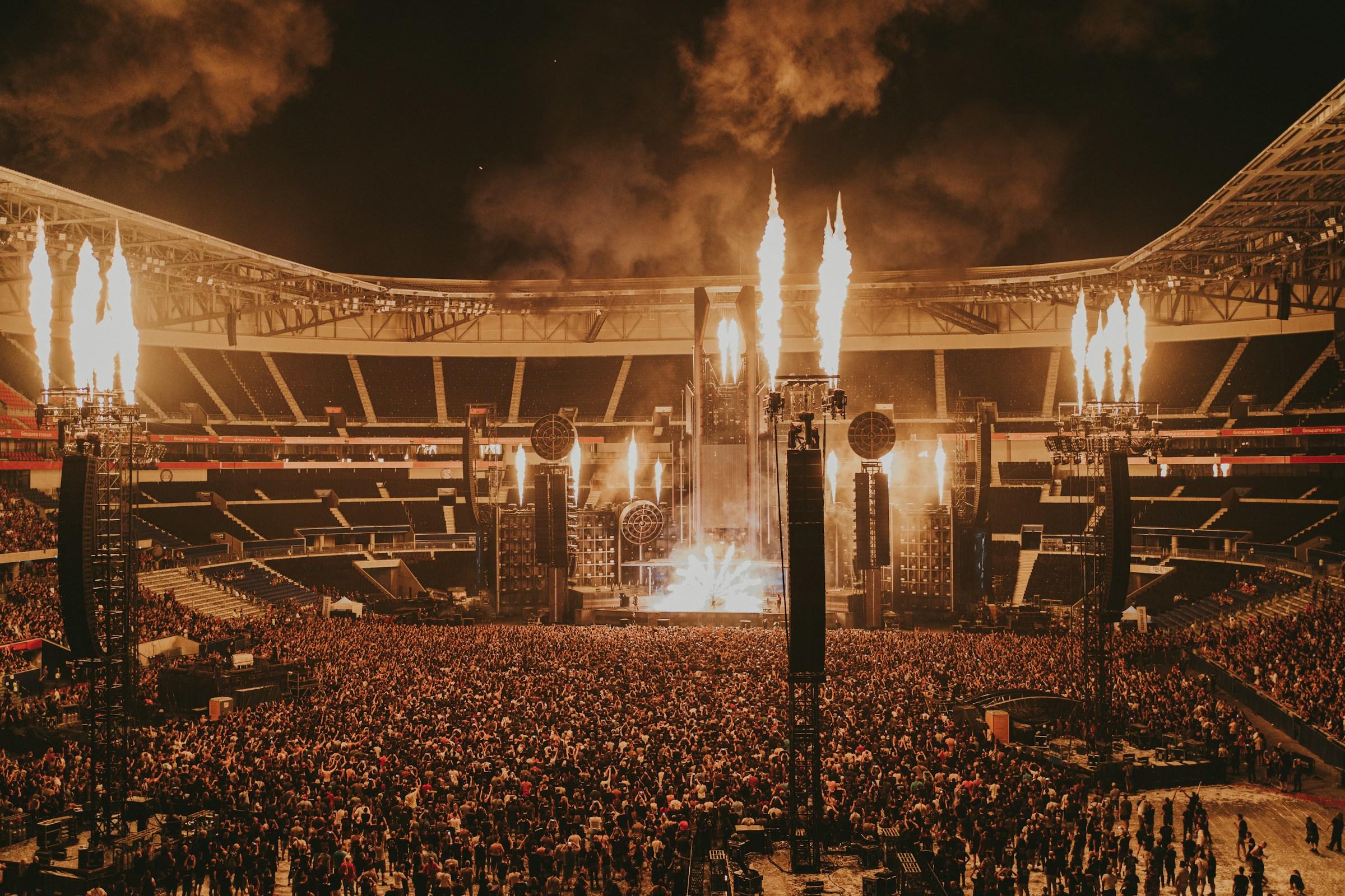 un concierto de la banda Rammstein