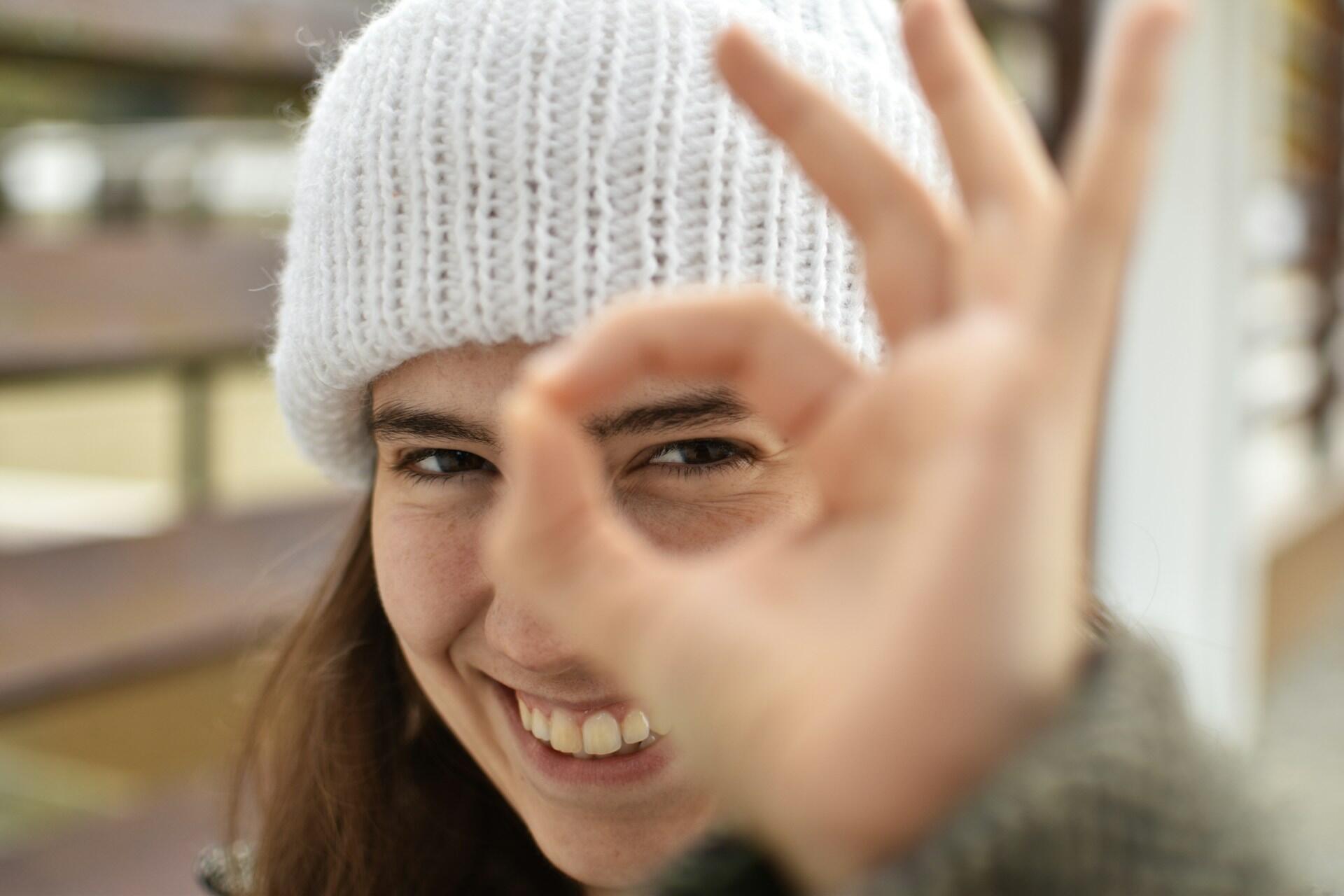 Chica con actitud positiva