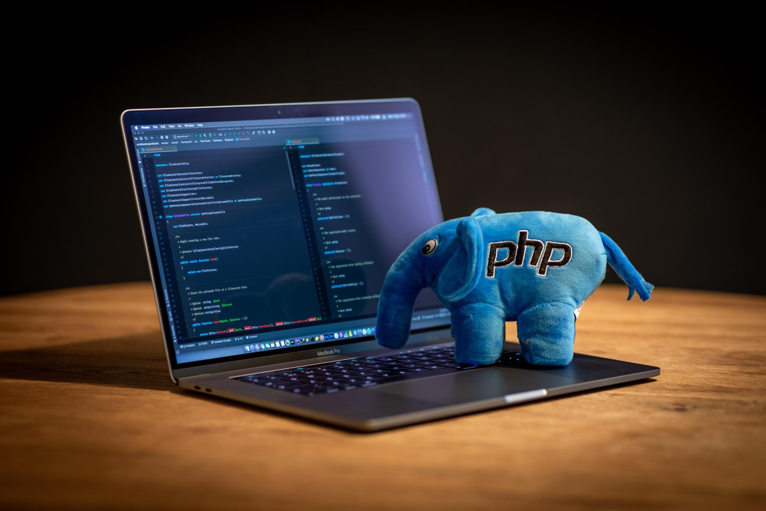 Tietokone ja PHP
