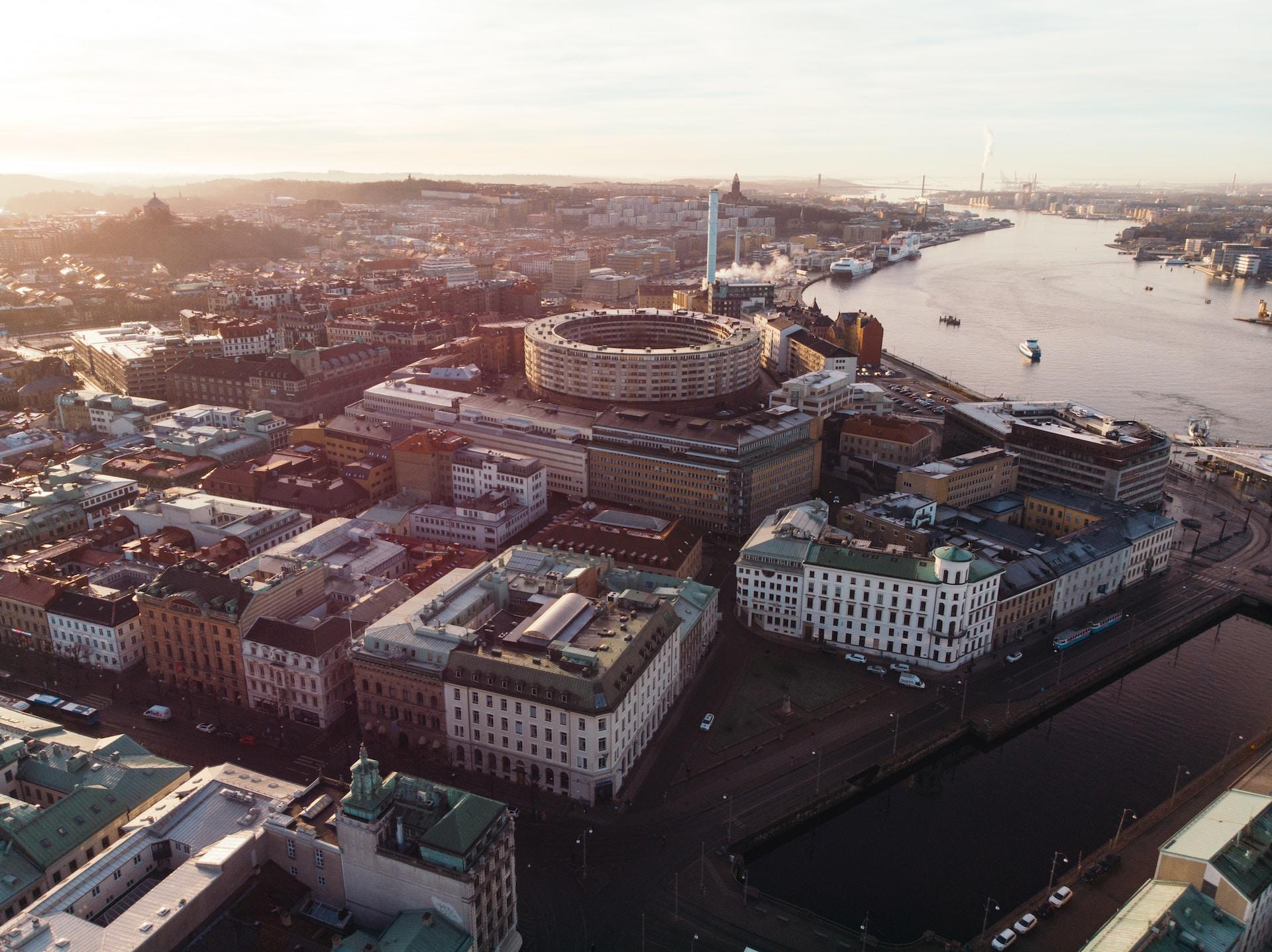 Göteborgilaista kaupunkimaisemaa yläilmoista kuvattuna
