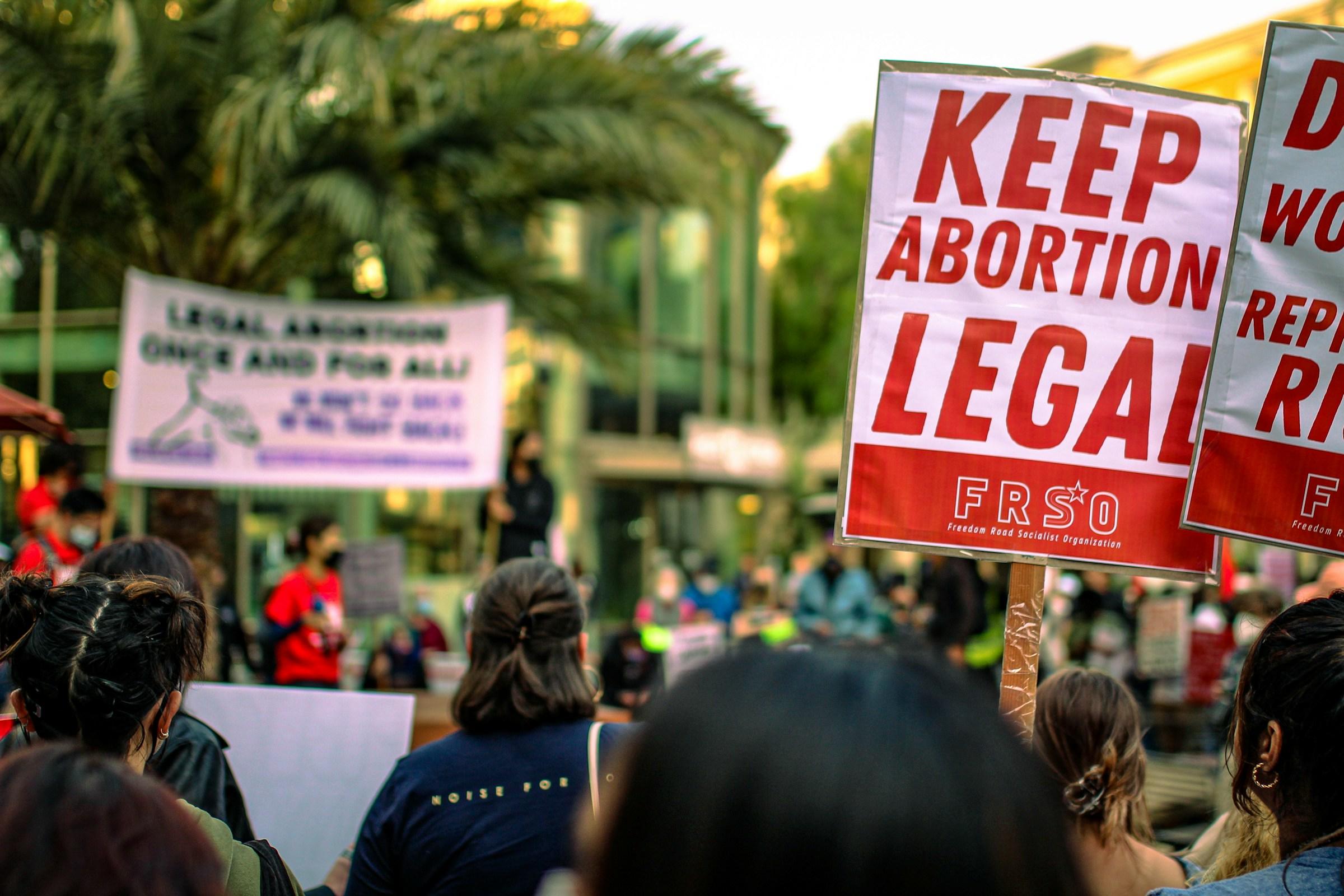 Protesti aborttioikeuksien puolesta