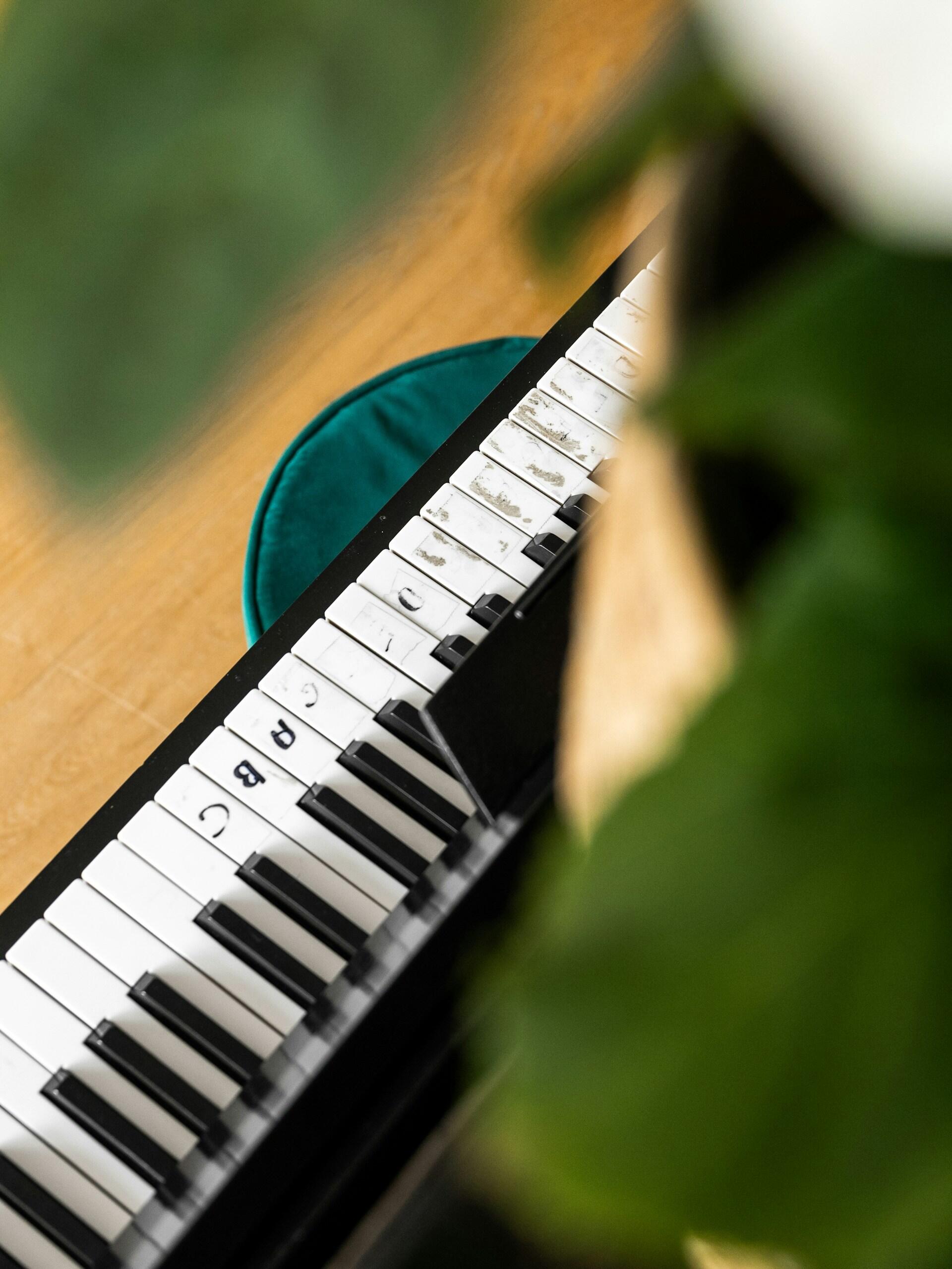 Piano ja pianotuoli