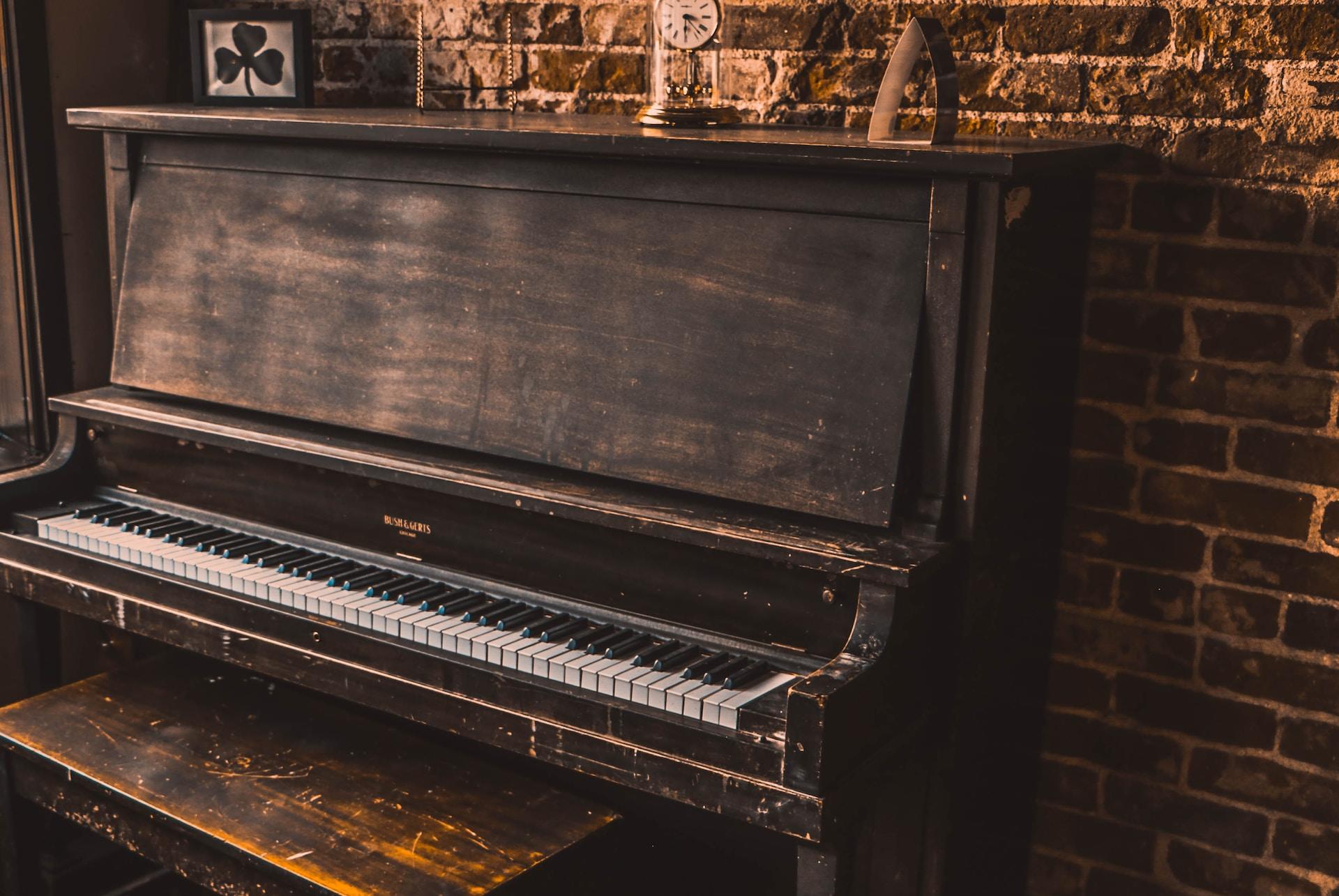 Oude piano