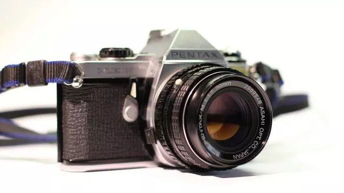 Deze Pentax met filmrol was een icoon in de filmfotografie van vroeger