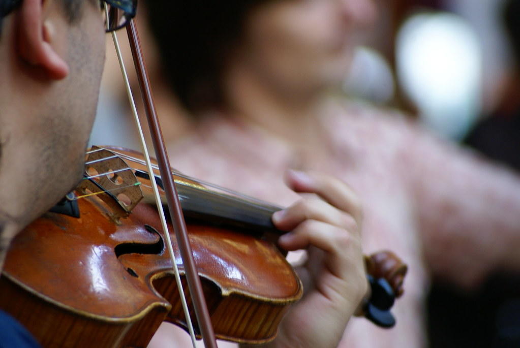 Leer alle aspecten van het viool spelen dankzij bijlessen in Aalst