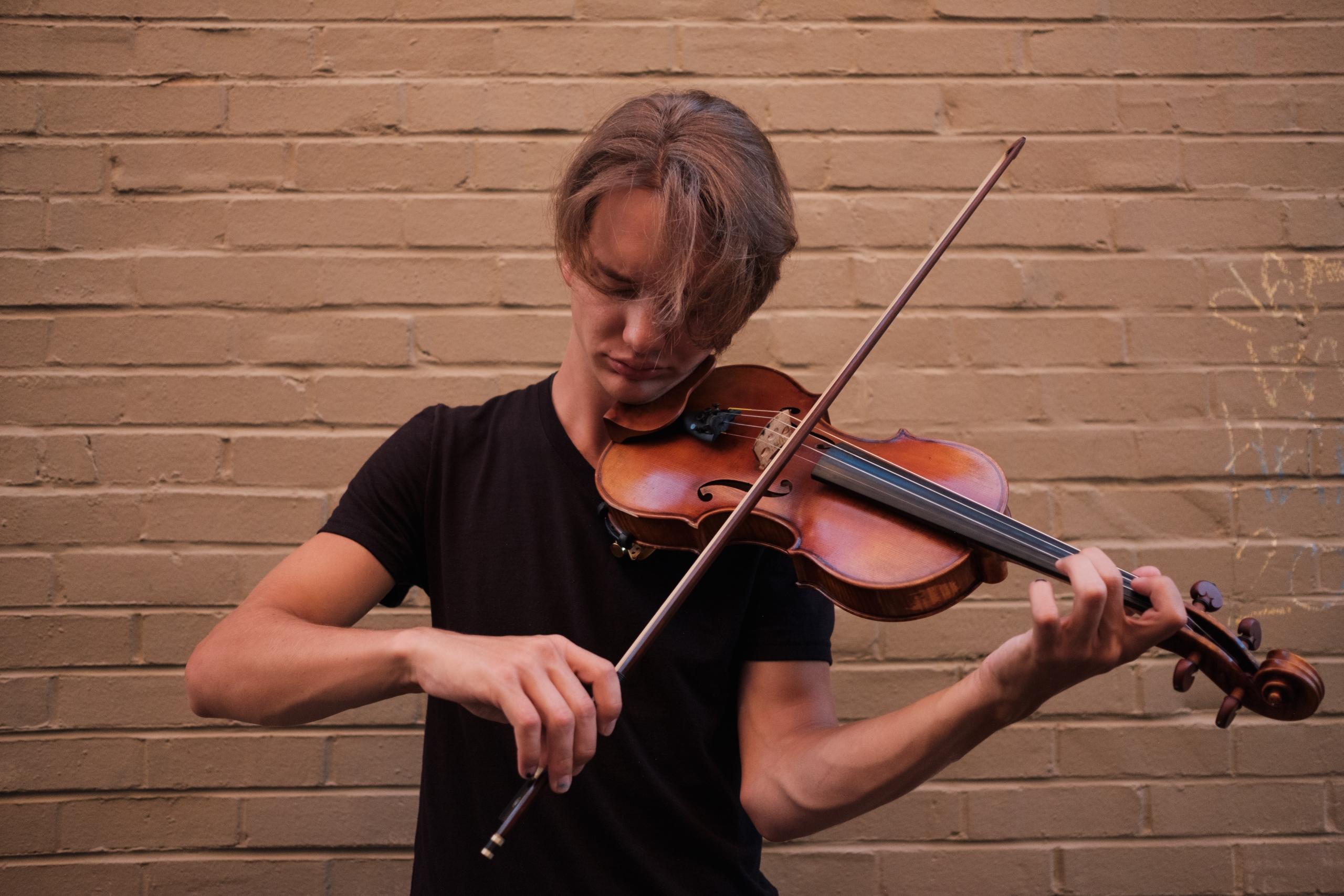 Er staat geen leeftijd om aan viool te beginnen