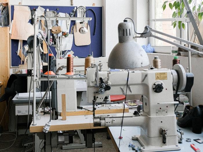 Naaimachines zijn vaak omvangrijk