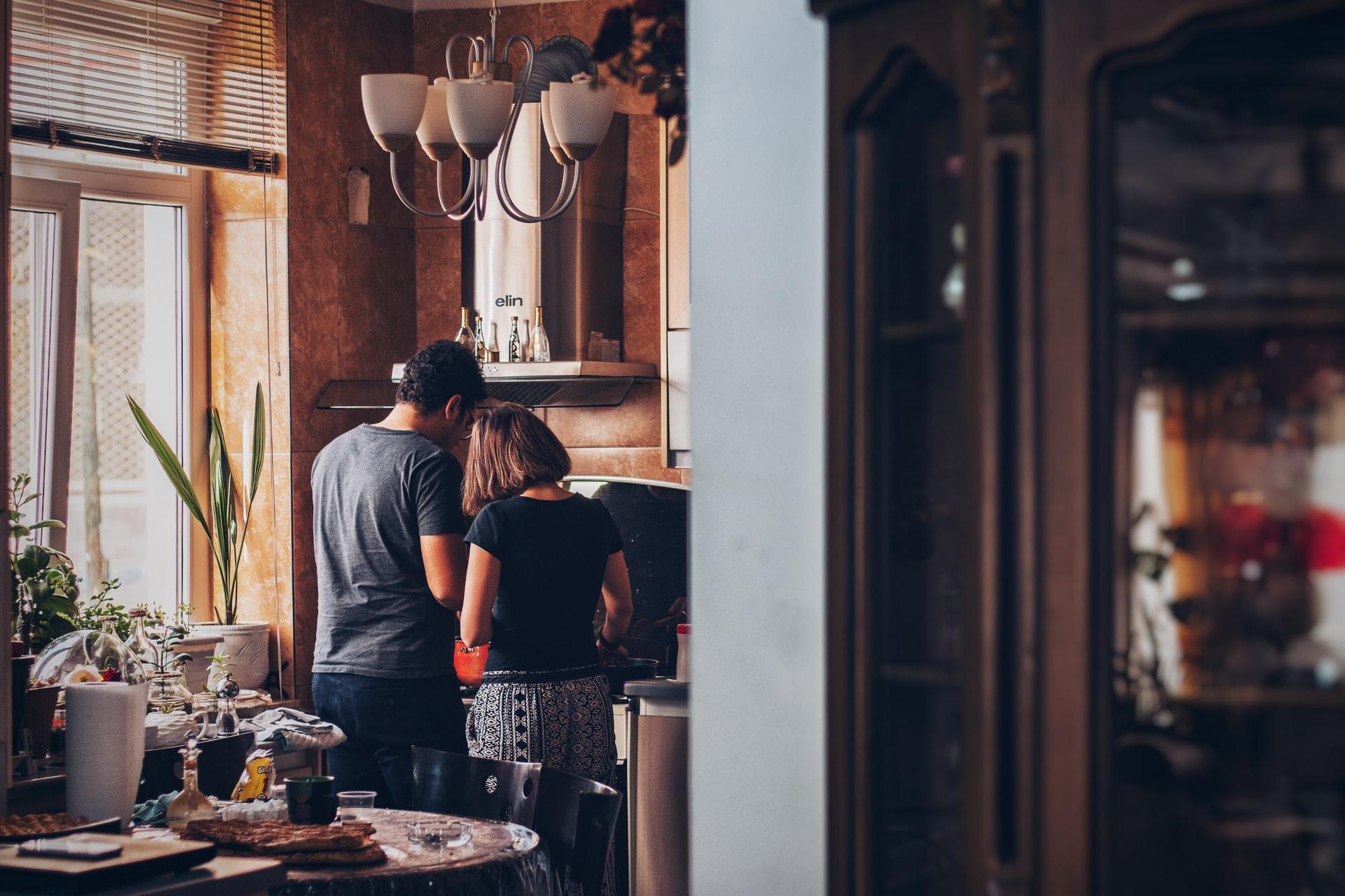 Privé leerkracht leert man koken